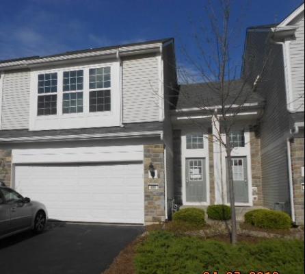 485 Valentine Way #450-3, Oswego, IL 60543