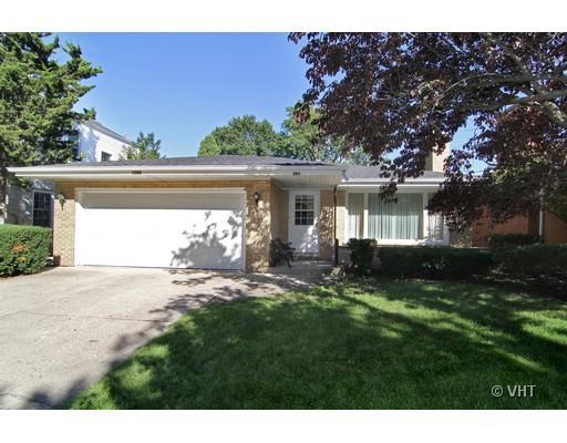 1005 S Brainard Ave., La Grange, IL 60525