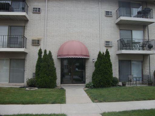 1850 Canal St. #2D, Blue Island, IL 60406