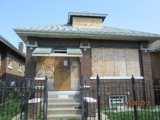 6451 S Sacramento Ave., Chicago, IL 60629