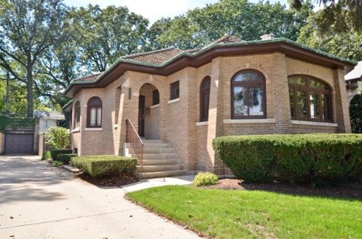 6776 N Ionia Ave., Chicago, IL 60646