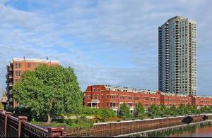 501 N Clinton St. #1004, Chicago, IL 60654