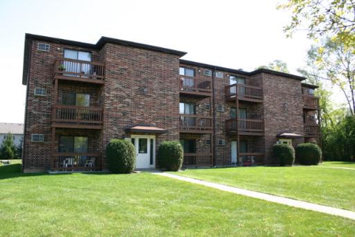 1003 Spruce St. #3B, Glendale Heights, IL 60139