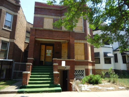 6321 S Saint Lawrence Ave., Chicago, IL 60637