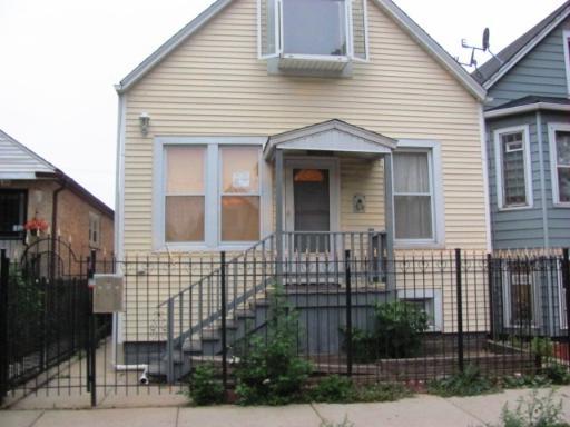 2432 N Luna Ave., Chicago, IL 60639