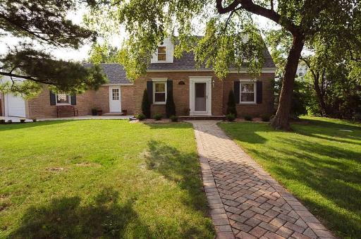8155 N Prospect St., Niles, IL 60714
