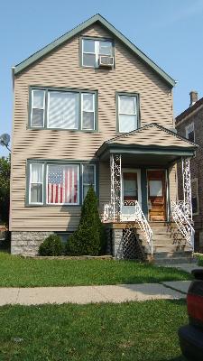 5212 W Roscoe St., Chicago, IL 60641
