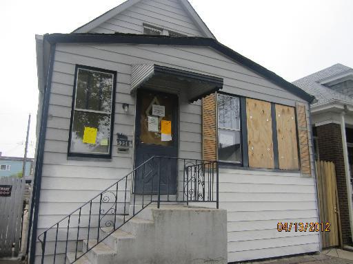 5228 S Maplewood Ave., Chicago, IL 60632