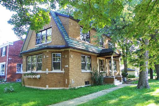 9243 S Hoyne Ave., Chicago, IL 60643