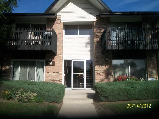3B Kingery Quarter Ave. #105, Willowbrook, IL 60527