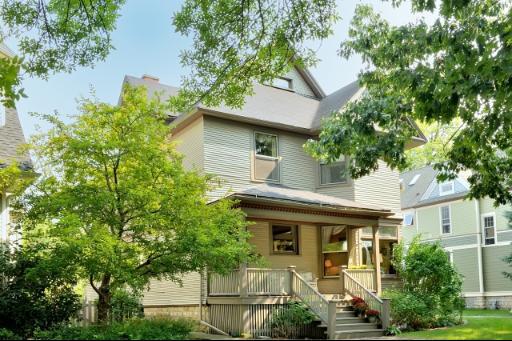 229 S Ashland Ave., La Grange, IL 60525