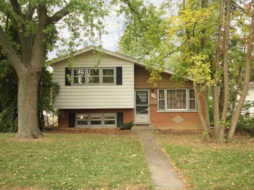 100 Tatge Ave., Bartlett, IL 60103