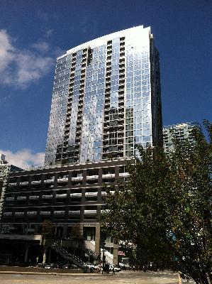 240 E Illinois St. #602, Chicago, IL 60611