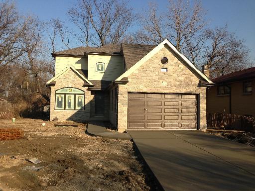 435 Ridge Rd., Highland Park, IL 60035