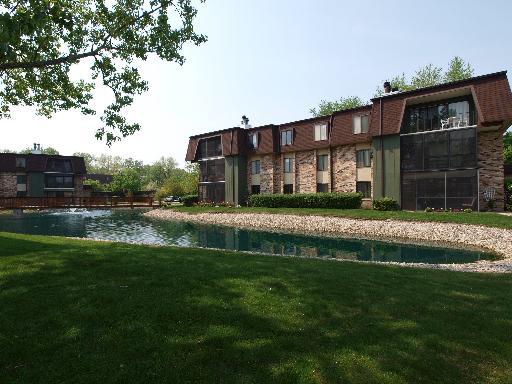11137 Northwest Rd. #B, Palos Hills, IL 60465