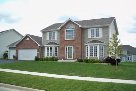 1951 Lakindale Dr., Machesney Park, IL 61115