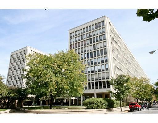 1400 E 55th Pl. #202S, Chicago, IL 60637