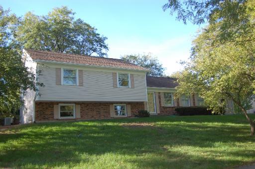 25W231 Mayflower Ave., Naperville, IL 60540