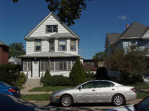 4020 W Warwick Ave., Chicago, IL 60641