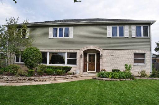 1209 S Spring Ave., La Grange, IL 60525