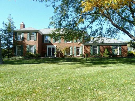1596 Bedlington Dr., Barrington, IL 60010