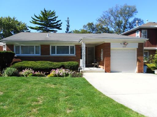 604 S Ashland Ave., La Grange, IL 60525