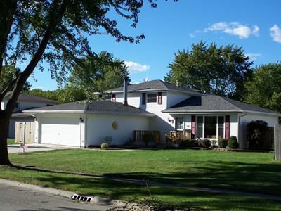 40 Hilltop Dr., Bourbonnais, IL 60914