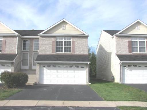1541 Stonefield Dr., Dekalb, IL 60115
