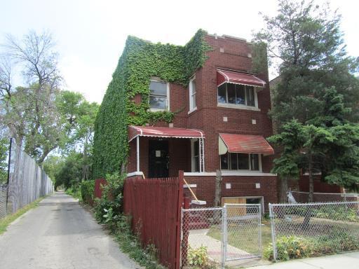1727 N Mango Ave., Chicago, IL 60639