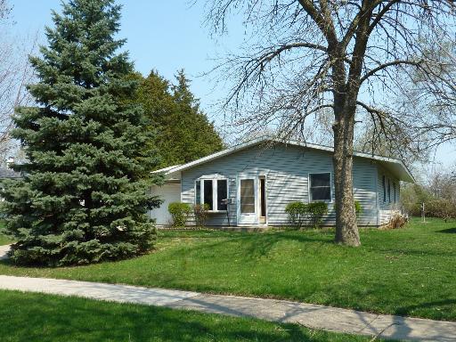 1449 Robinwood Dr., Aurora, IL 60506