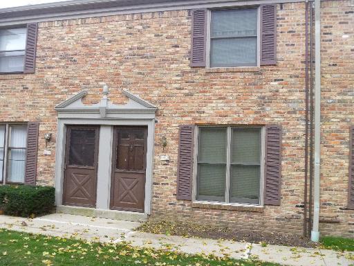 1779 Sessions Walk, Hoffman Estates, IL 60169