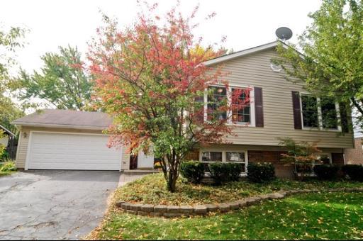 103 E Burr Oak Dr., Arlington Heights, IL 60004