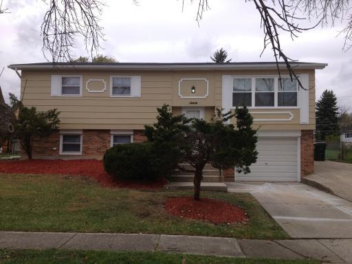 19010 Willow Ave., Country Club Hills, IL 60478