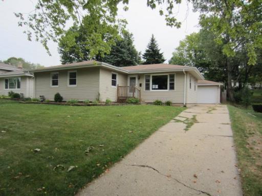 708 Blenheim Dr., Rockford, IL 61108