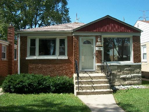 100 Frederick Ave., Bellwood, IL 60104