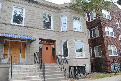 6609 S Marquette Rd., Chicago, IL 60637
