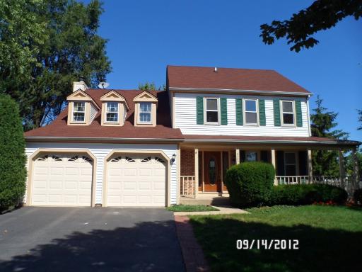 4345 Lombardy Ln., Hoffman Estates, IL 60192