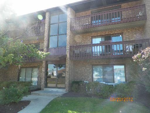 1867 Michigan City Rd. #3E, Calumet City, IL 60409