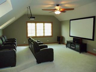 3421 Sandstone Ct., Lake in the Hills, IL 60156