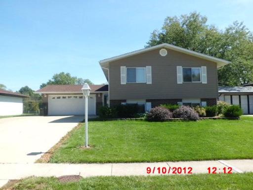 18843 Oakwood Ave., Country Club Hills, IL 60478