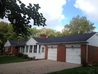 1010 Oakwood, Des Plaines, IL 60016