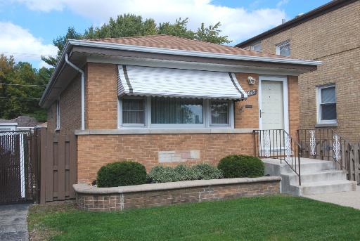 9062 Grand Ave., Franklin Park, IL 60131