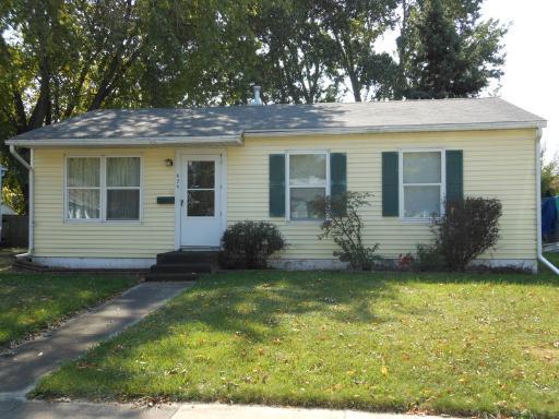 426 Spring Ave., Dekalb, IL 60115