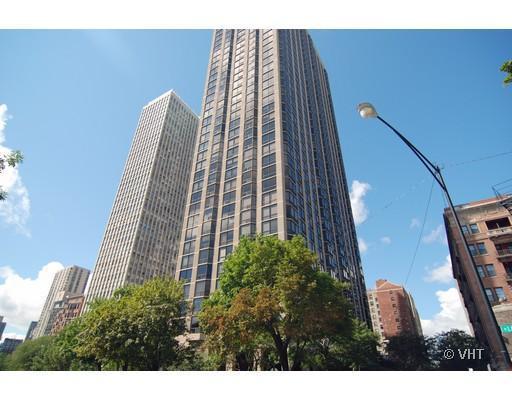 2650 N Lakeview Ave. #1905, Chicago, IL 60614