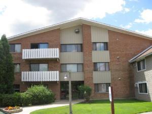 4000 Bayside Dr. #205, Palatine, IL 60074