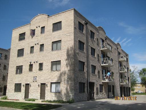7316 40th St. #3F, Lyons, IL 60534