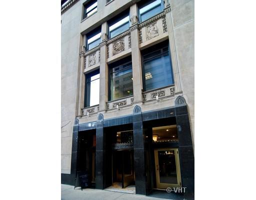 182 W Lake St. #2206, Chicago, IL 60601