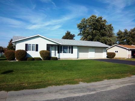 1 Centennial Ct., Piper City, IL 60959