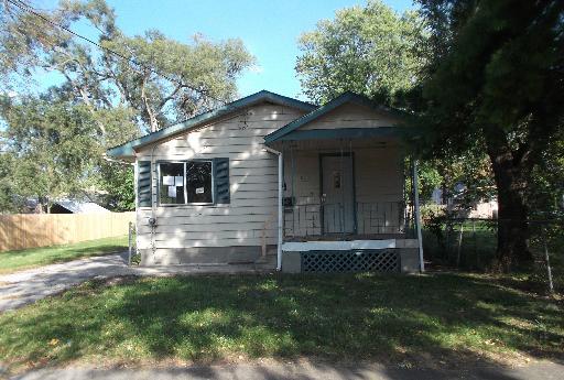 615 N Harrison Ave., Aurora, IL 60506