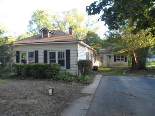 3205 E Bend Dr., Algonquin, IL 60102